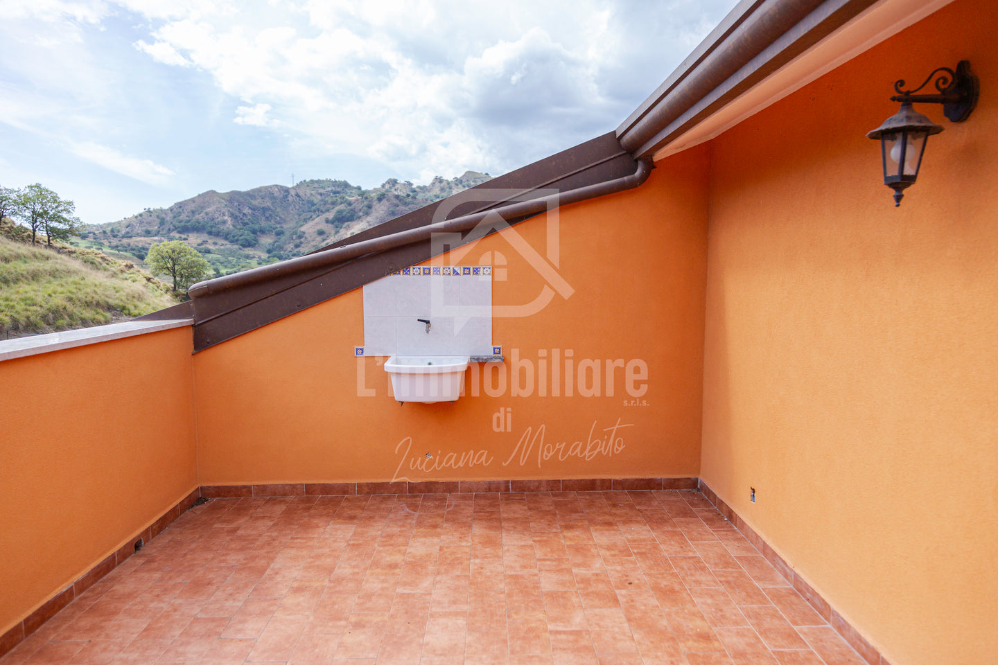 Villa in vendita in contrada Ortera S. Margherita, Messina rif. 30917643