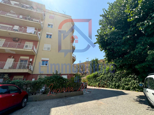 Appartamento in vendita in via Giorgio La Pira 34, Messina rif. 30570519