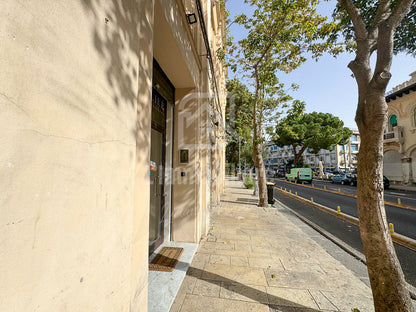 Locale in affitto in via Cesare Battisti 20, Messina rif.31121440