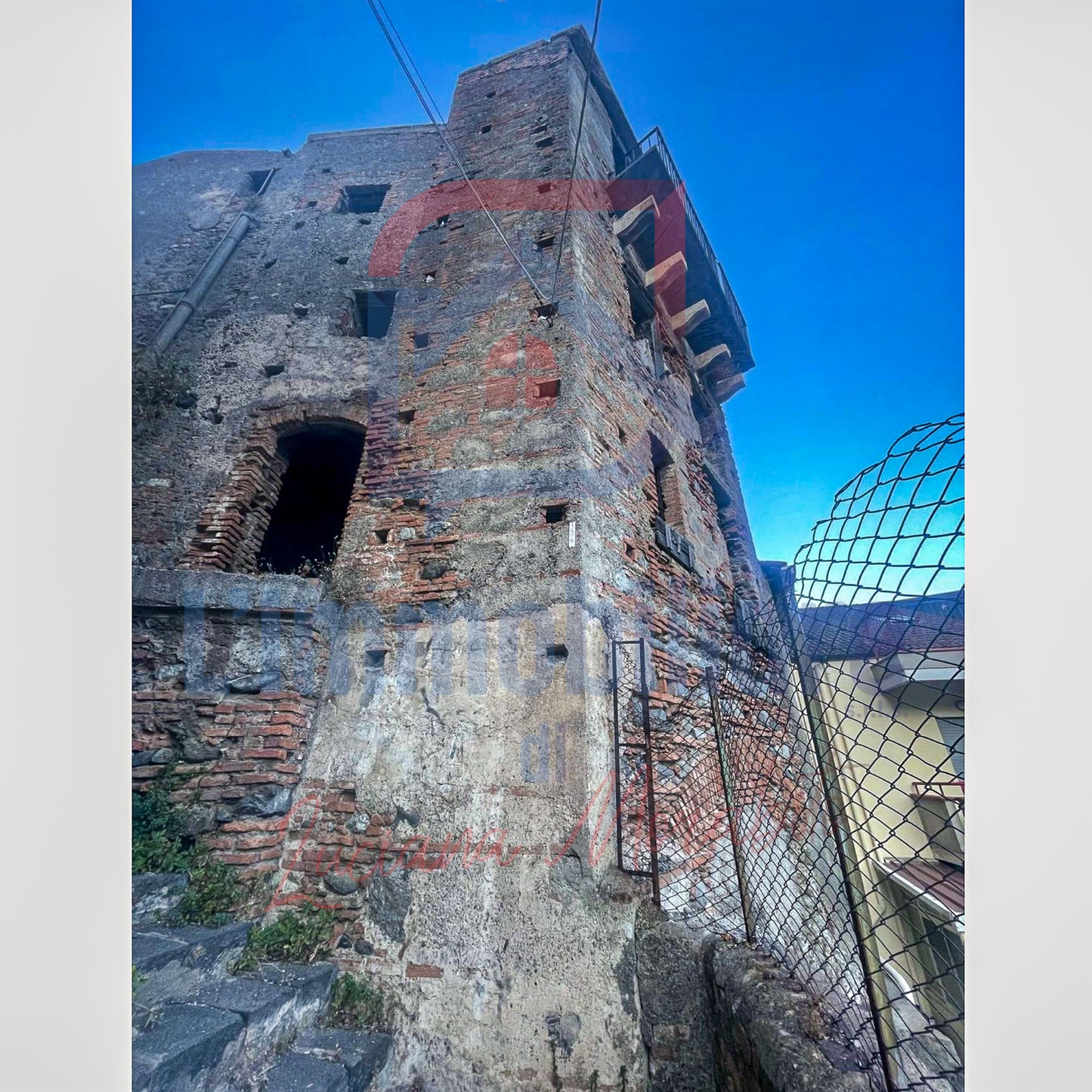 Casa di paese in vendita in Santo Stefano Medio, Messina rif. 28855692