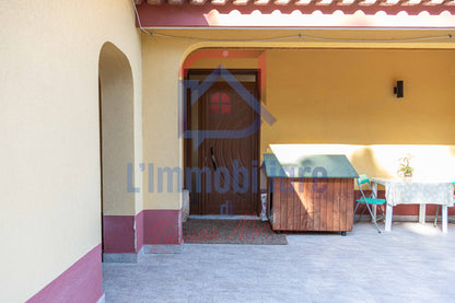 Villa in vendita in via delle Furie a Castanea, Messina rif. 26350748