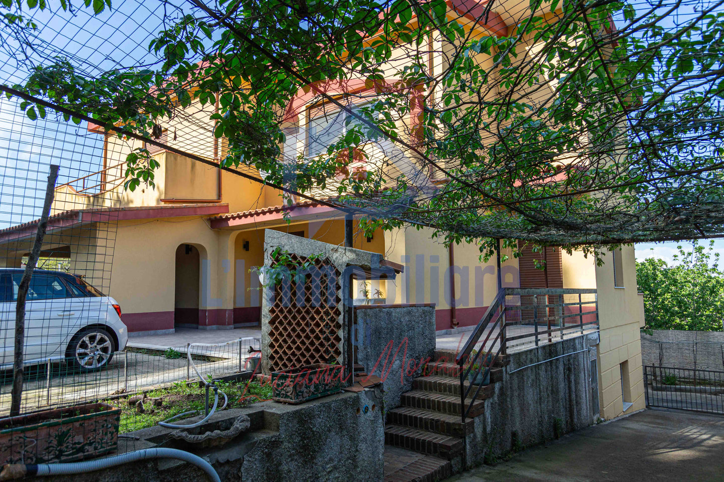 Villa in vendita in via delle Furie a Castanea, Messina rif. 26350748