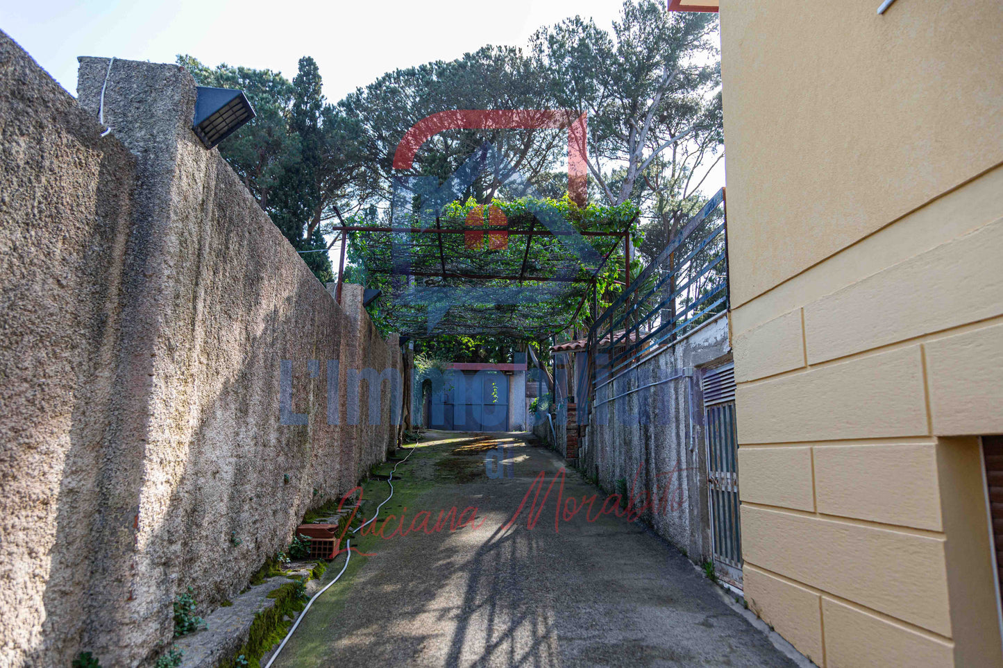 Villa in vendita in via delle Furie a Castanea, Messina rif. 26350748