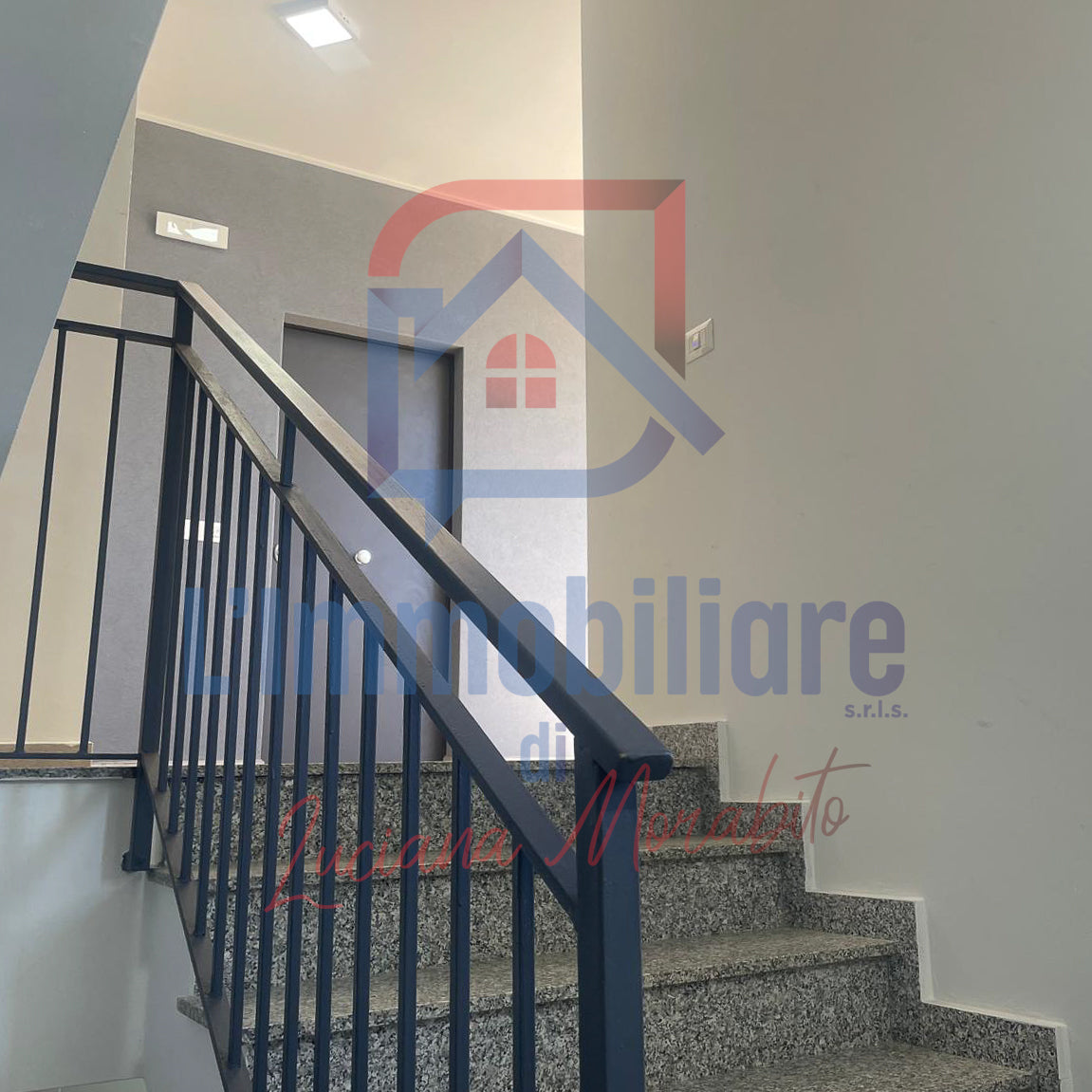 Bilocale in vendita in via Sperone, Messina rif. 29959060