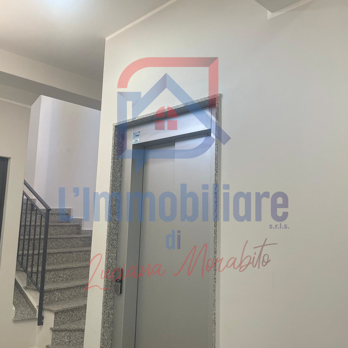 Bilocale in vendita in via Sperone, Messina rif. 29959060