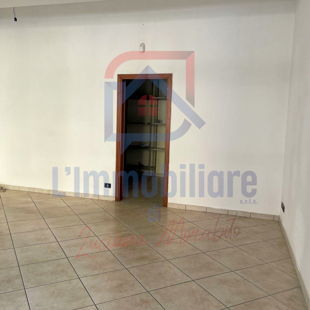 Locale in affitto in via Nazionale S. Margherita 101, Messina rif. 22259283