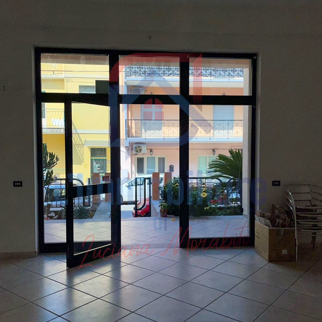 Locale in affitto in via Nazionale S. Margherita 101, Messina rif. 22259283